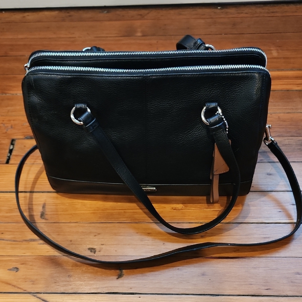 Coach Black Leather Shoulder Bag